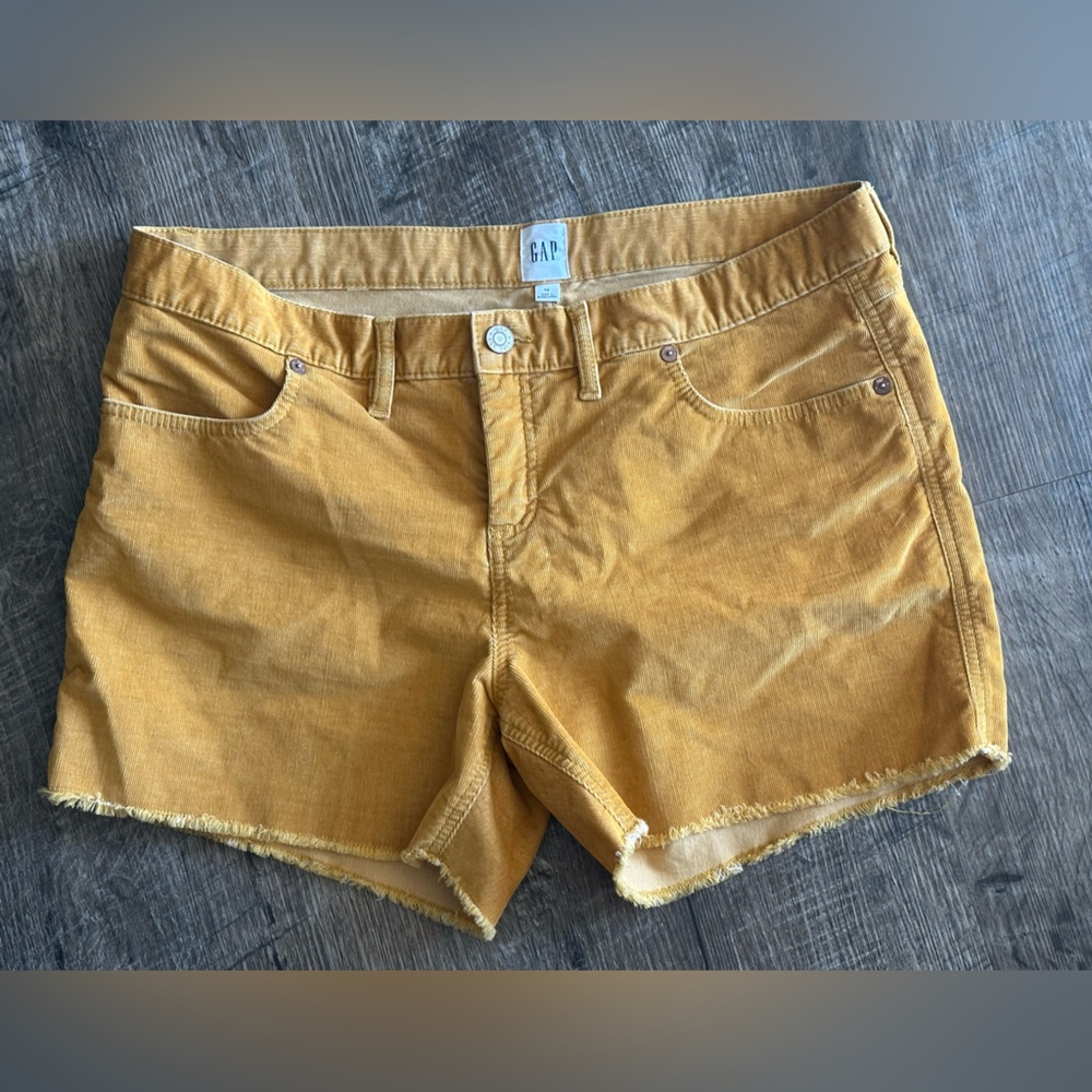 Gap Mustard Yellow Corduroy Shorts Women’s